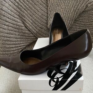 Nine West Dark Brown Pointed-Toe Leather Pumps